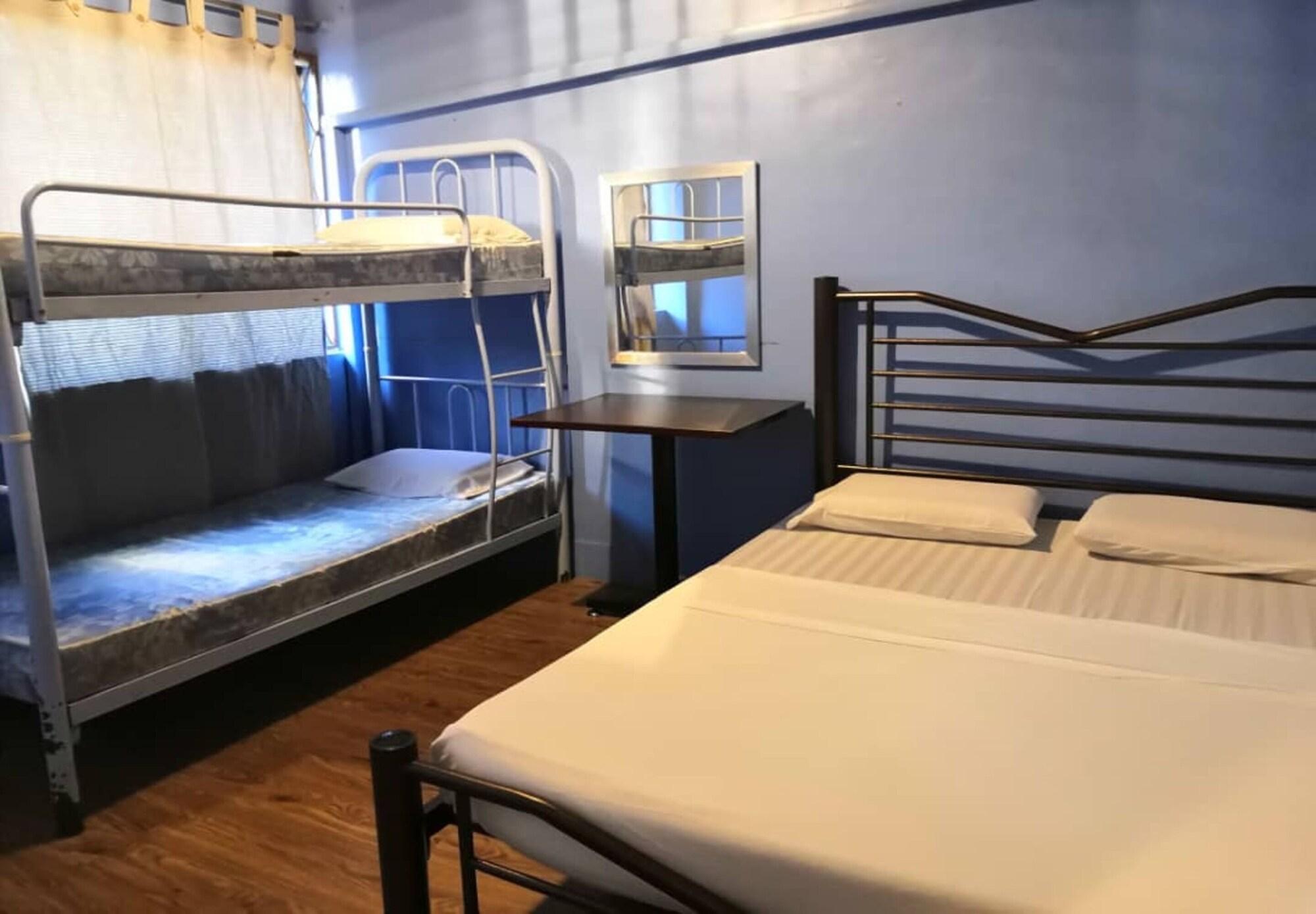 Akinabalu Youth Hostel Кота-Кинабалу Экстерьер фото